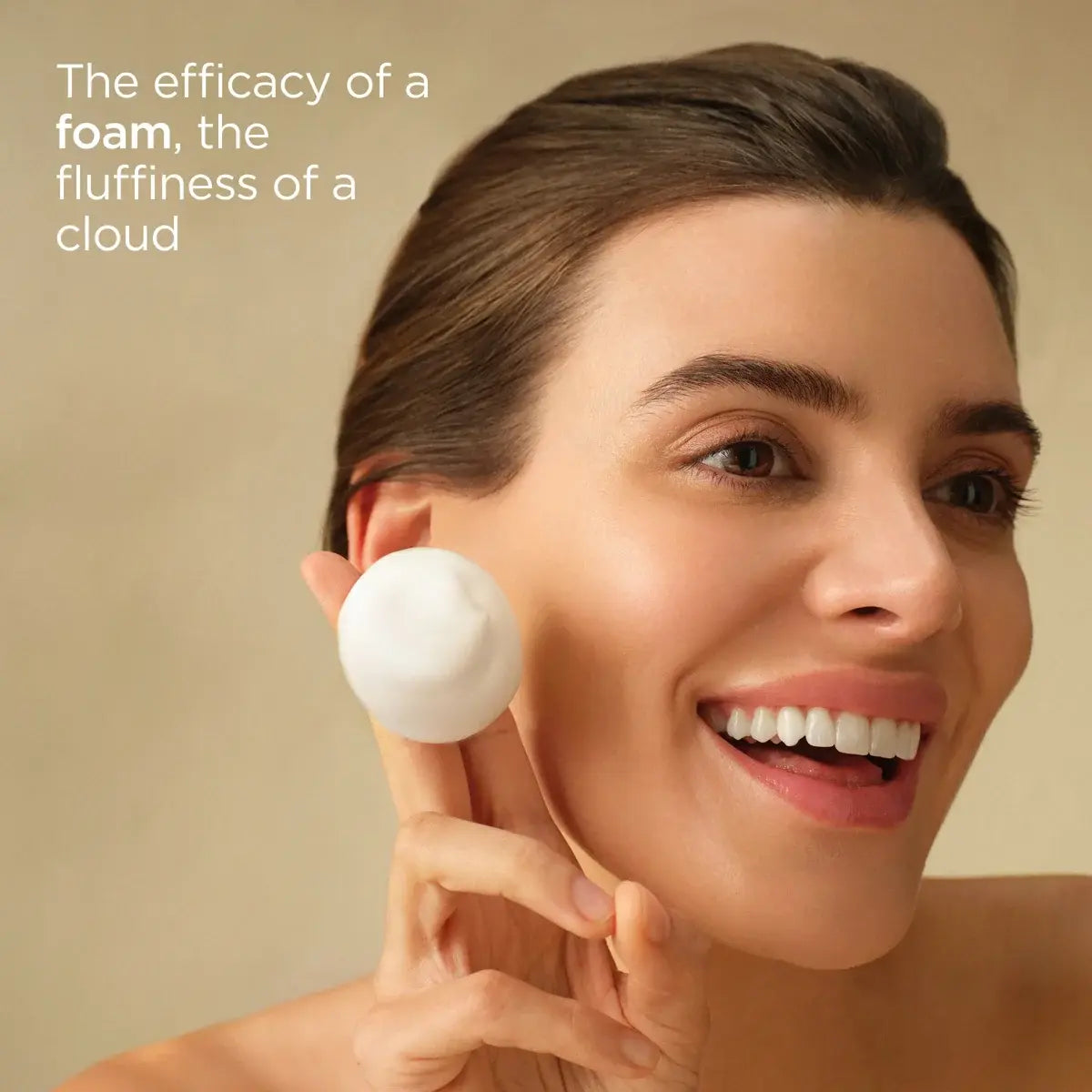 ISDIN Isdinceutics Essential Purifier Foam Cleanser